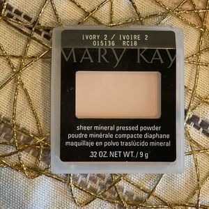 Mary Kay Sheer Mineral Pressed Powder Ivory 2
